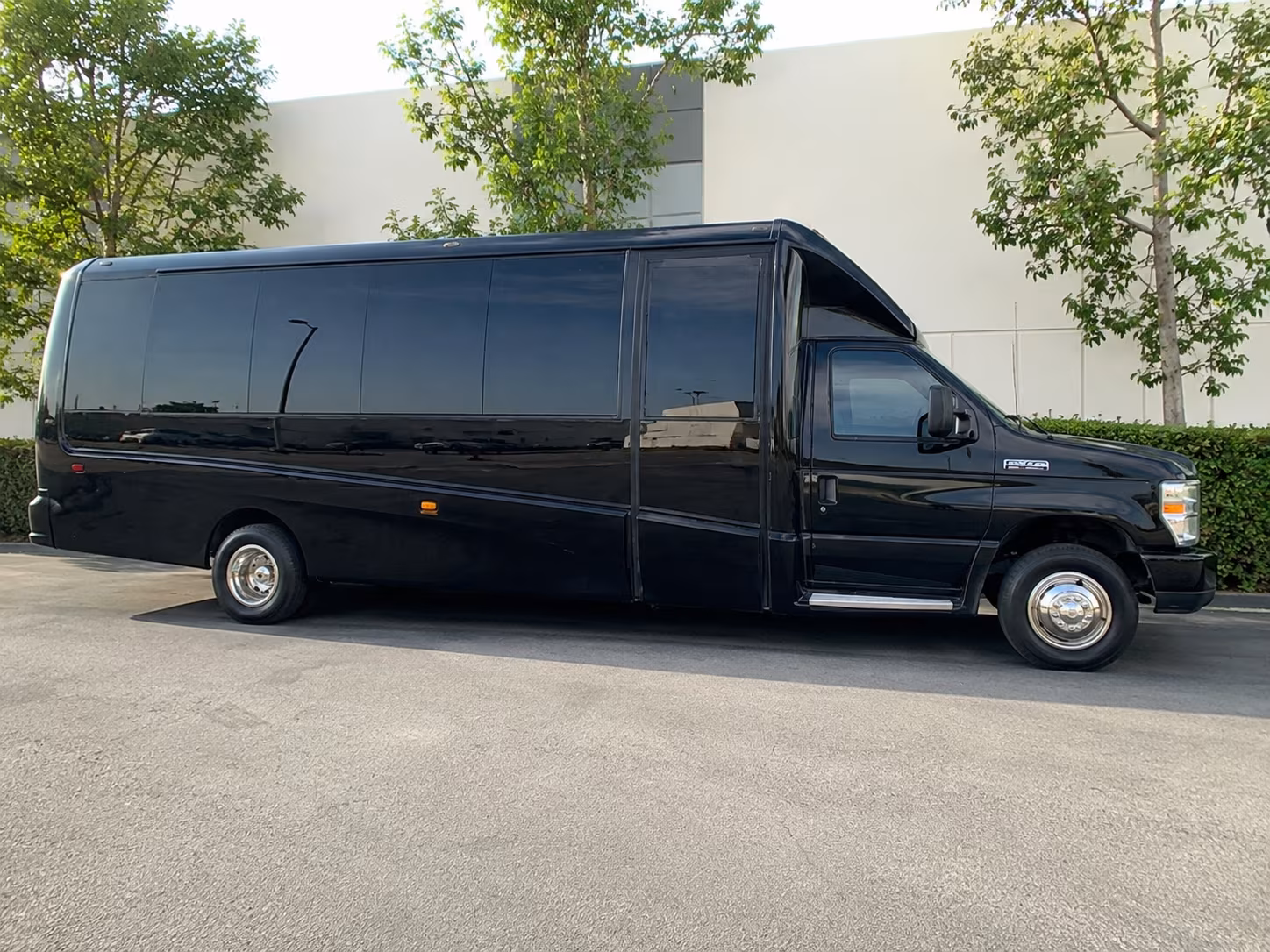 Broomfield Wedding Transportation & Shuttle Service