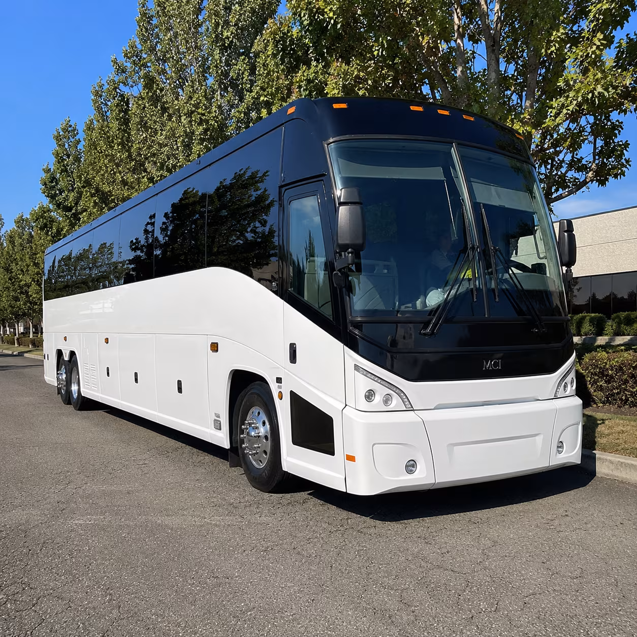 Highlands Ranch Wedding Transportation & Shuttle Service