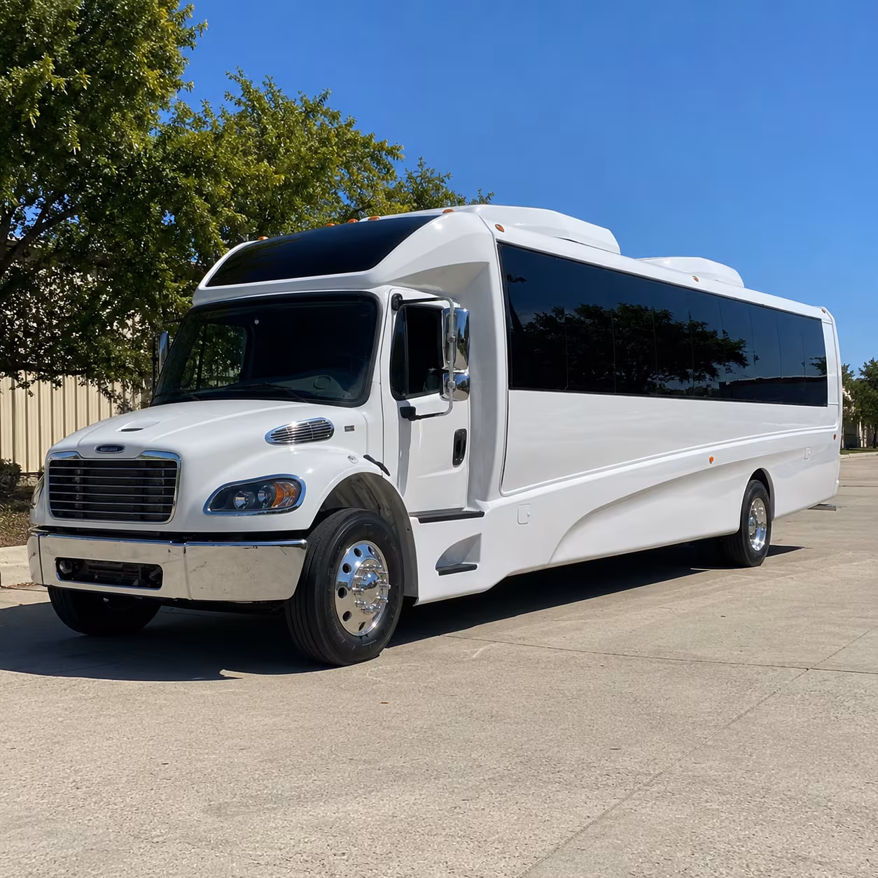 Lakewood Airport Shuttle & Transportation party bus exterior
