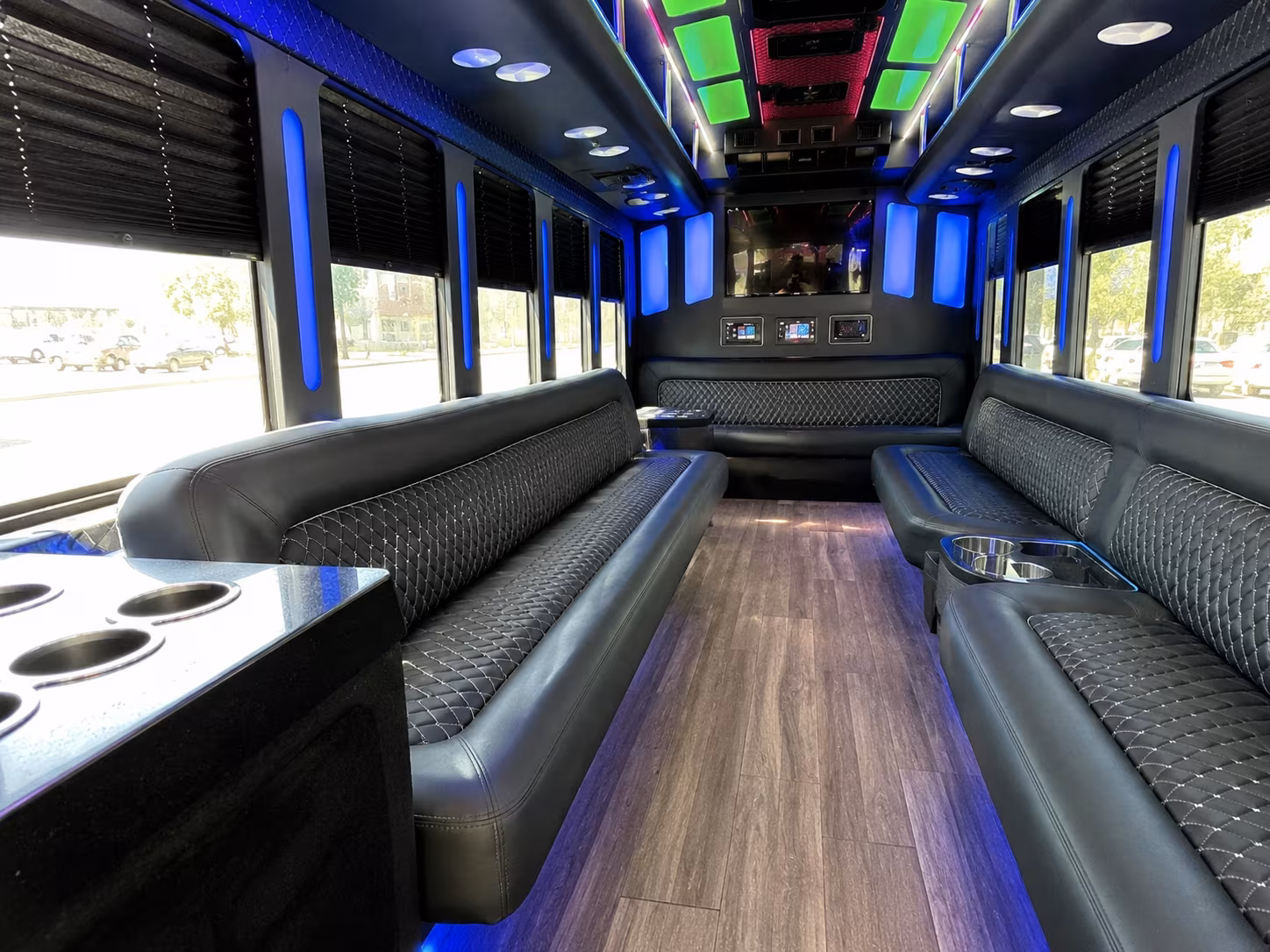 Lakewood Winery Tour & Pub Crawl Transportation