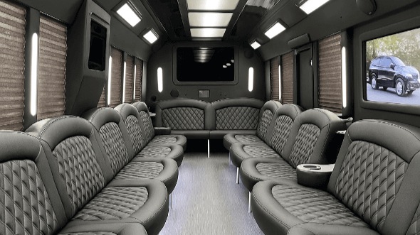 thornton 20 passenger party bus
